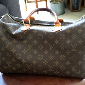 Authentic Louis Vuitton Speedy 35
